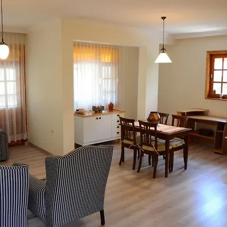 Begonvilla Antalya 베렉